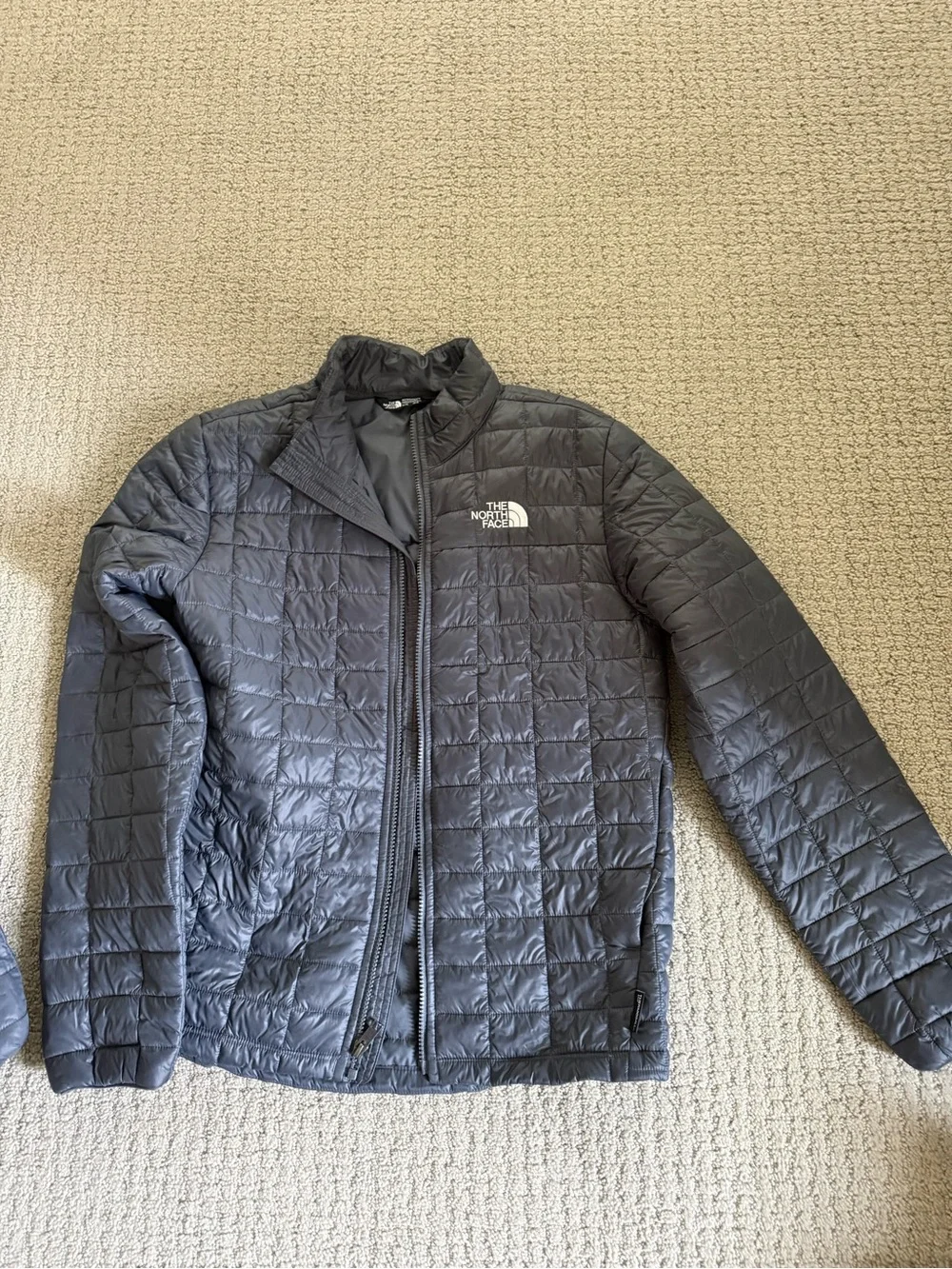 The North Face Men's Black Lightweight Quilted Puffer Jacket